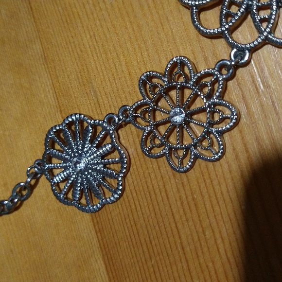 Women fashion jewelry necklace - Picture 12 of 16